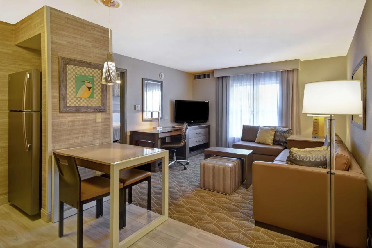 Homewood Suites By Hilton At The Waterfront Wichita Esterno foto